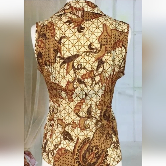 Vintage Sunny Leigh EUC Ruffled Sleeveless Blouse. Size Medium. - Picture 3 of 9